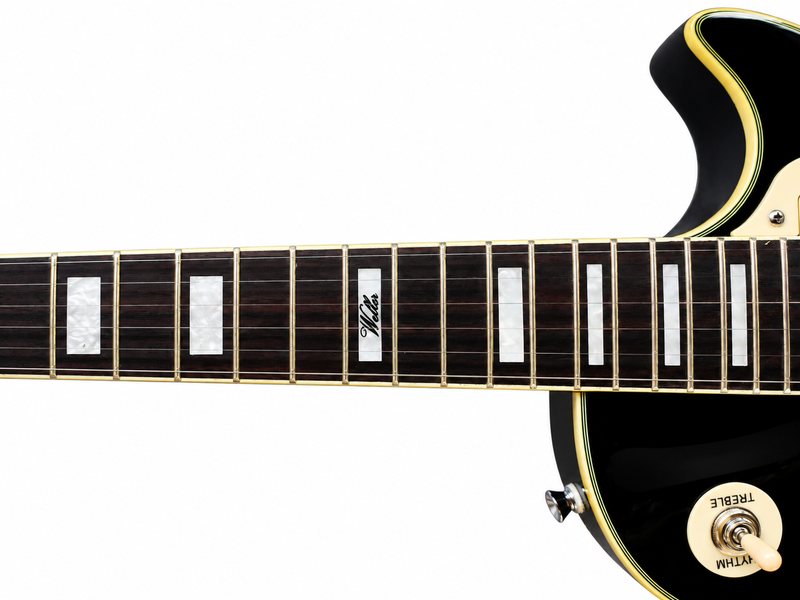 Dettaglio manico e tastiera Weller SLP 500 BK con 22 tasti, block inlay e binding crema
